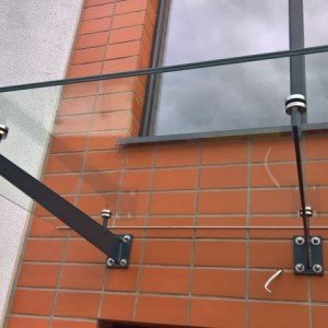 Eurochrom konstrukcje stalowe balustrady daszki realizacje