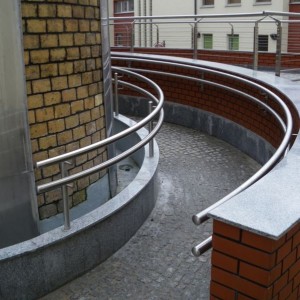 Eurochrom konstrukcje stalowe balustrady daszki realizacje