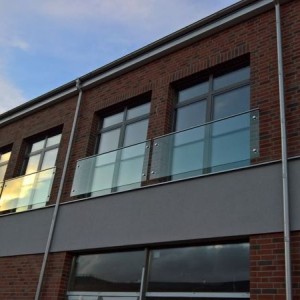 Eurochrom konstrukcje stalowe balustrady daszki realizacje