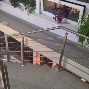 Eurochrom konstrukcje stalowe balustrady daszki realizacje