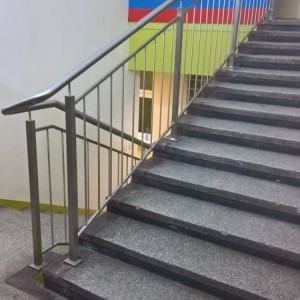 Eurochrom konstrukcje stalowe balustrady daszki realizacje