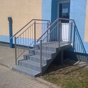 Eurochrom konstrukcje stalowe balustrady daszki realizacje