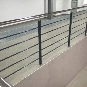 Eurochrom konstrukcje stalowe balustrady daszki realizacje