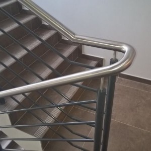 Eurochrom konstrukcje stalowe balustrady daszki realizacje