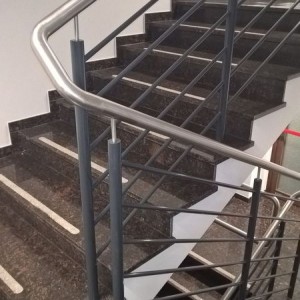 Eurochrom konstrukcje stalowe balustrady daszki realizacje